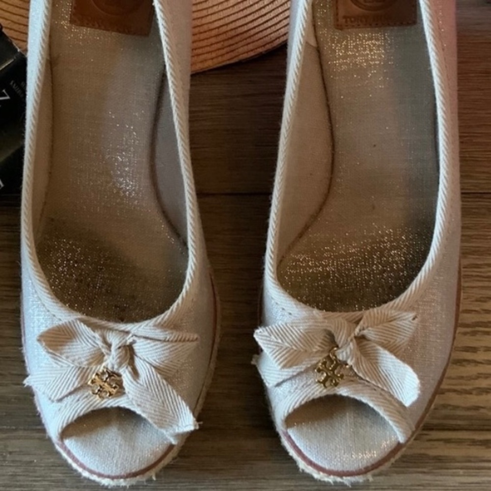 Tory Burch - Picture 2 of 3